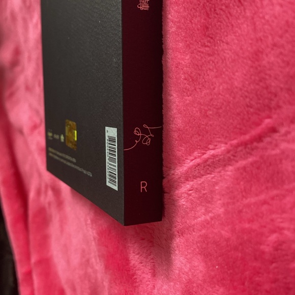 NWT BTS LOVE YOURSELF: Tear Version R ALL INCLUSIONS (no poster) - Picture 10 of 10